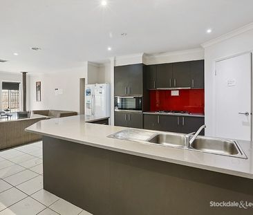 9-bedroom shared house, Ficinia Mews - Photo 4