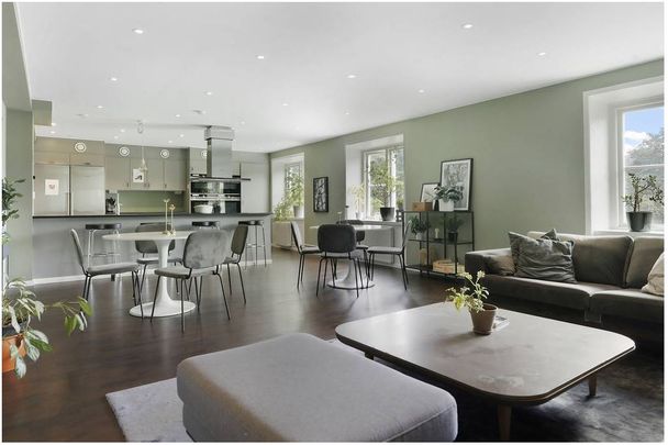 Follingbogatan, Bromma - Photo 1