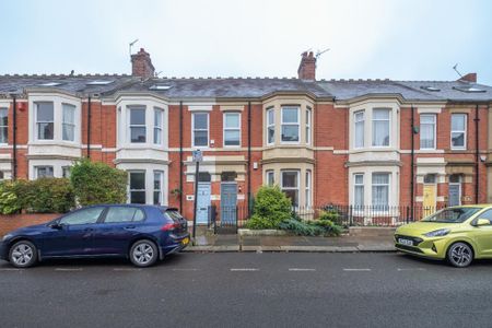 4 bedroom terraced house to rent - Photo 4