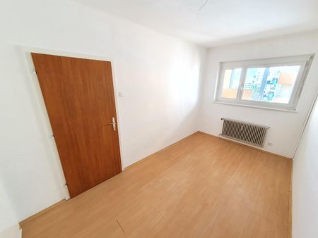 Geräumige 3- Zimmerwohnung, WG-geeignet - Foto 3