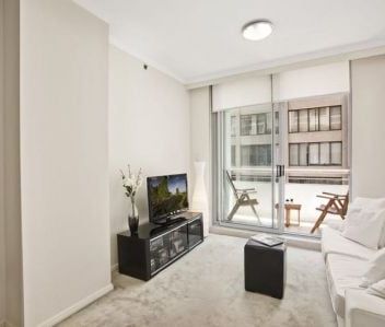 Sydney CBD 1 bedroom prime location with plenty of natural light ! - Photo 1