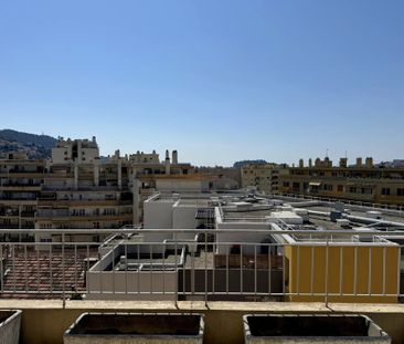 Location Appartement 2 pièces 43m² NICE 06300 - Photo 5