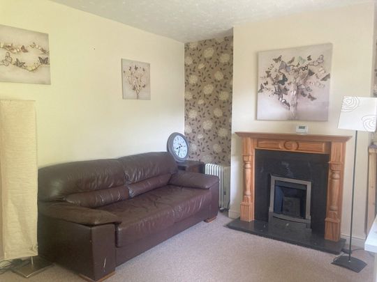 Room in a Shared House, Austrey Avenue, NG9 - Photo 1