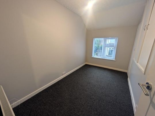 3 Carson Street, Larne, BT40 1SF - Photo 1