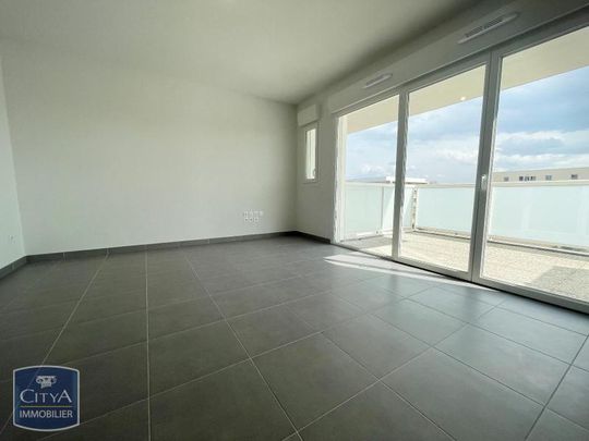 Location Appartement 1 pièce 30m² MONTEUX 84170 - Photo 1