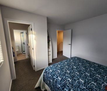 Central Hutt Living – 3 Bedrooms Plus - Photo 6
