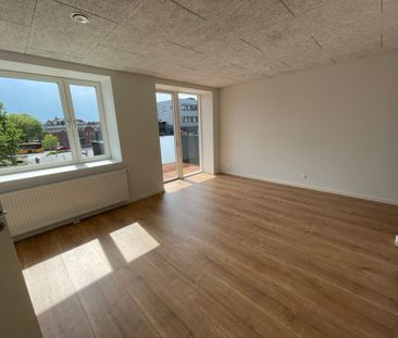 NYTORV 2,205. 6000 KOLDING – LEJLIGHED MED ALTAN I SENIORBOFÆLLESSK... - Photo 1