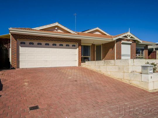 Spacious Elevated Family Home in Sought-After Mindarie - Photo 1
