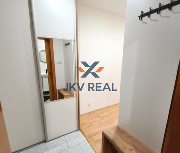 PRENÁJOM – GARSÓNKA V ÚPLNOM CENTRE KOŠÍC | JUŽNÁ TRIEDA – Fotografia 2