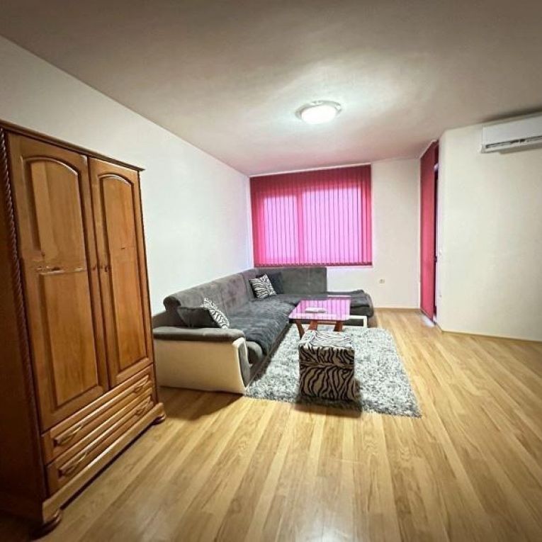 Apartament o camera de inchiriat in zona Lipovei - Photo 2