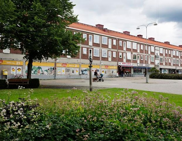 Kyrkbytorget 3 - Photo 1