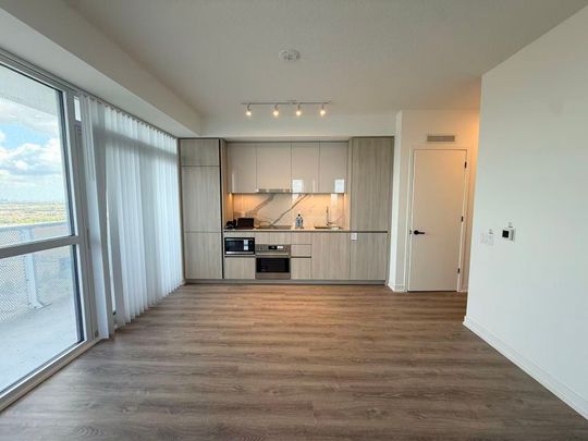 For Lease - 8 Interchange Way Unit# 1906, Vaughan, Ontario - Photo 1