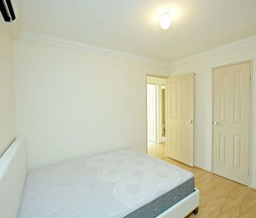 Secure and Quiet - Photo 4