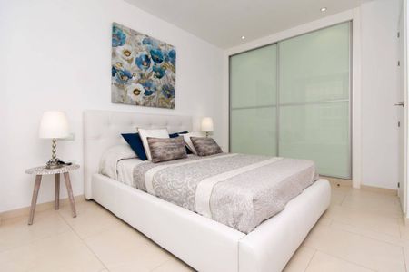 2 room luxury Flat for rent in Arona, Spain - Photo 3