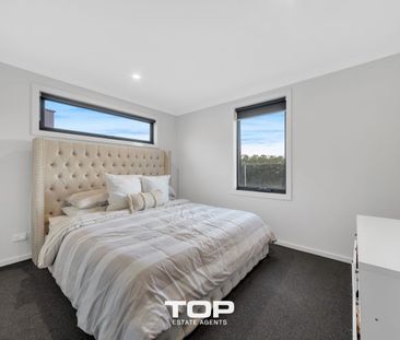 Modern Double-Storey Home with Style, Comfort, and Space - Photo 6