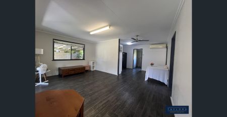 2 Bedroom Home Close to Cannonvale Beach - Photo 2