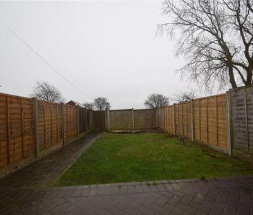 3 bedroom terraced house to rent - Photo 6