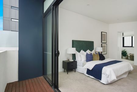 Three Bedroom Terrace with Garage Parking - Offered Unfurnished - Photo 3