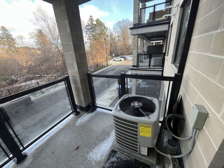 For Lease - 45 Knotsberry Circle Unit# 46, Brampton, Ontario - Photo 3