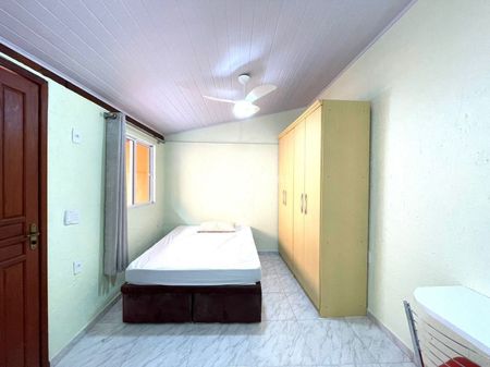 Kitnet com 1 quarto e 20m² para alugar em Pantanal, Florianópolis. - Foto 4