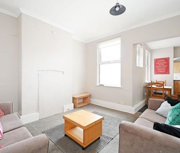 5 bedroom house share to rent - Photo 1