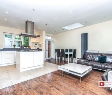 1 bedroom in a house share to rent - Photo 1
