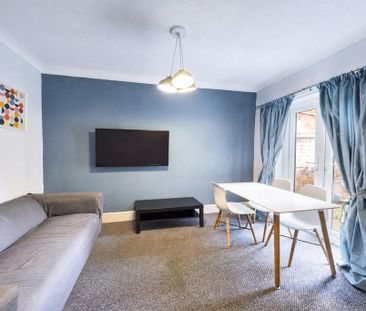 4 bedroom house to rent - Photo 1