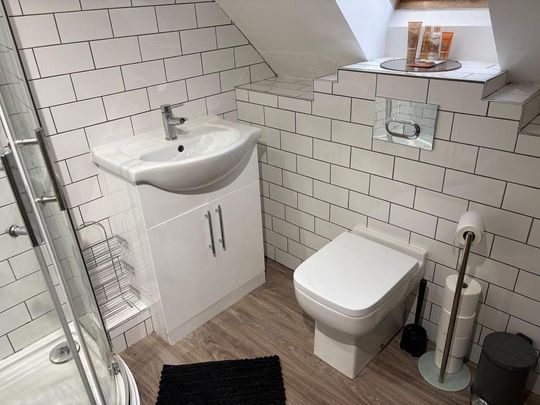 1 bedroom flat to rent - Photo 1