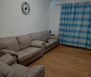 2 bedroom detached house to rent - Photo 2