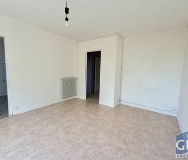 Location Appartement 2 pièces 43m² - Photo 2