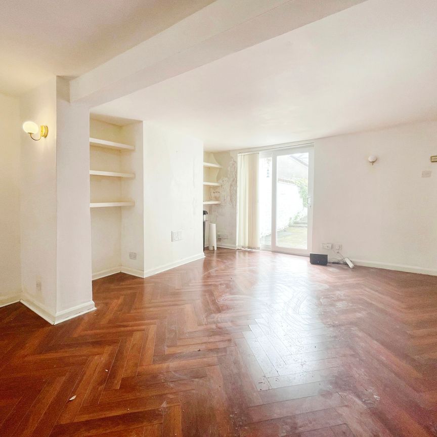 2 bedroom house to rent Parkgate Road, Chester, CH1 - Photo 1