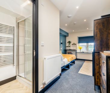 Crown House, Nuneaton, CV11 4BX - Photo 3