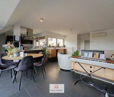 Centraal gelegen 2 slaapkamer-appartement met zicht op de Coupure! - Foto 5