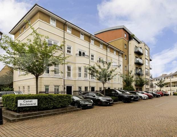 Fantastic modern and well located two bed in Camden - Photo 1