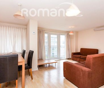 2 bedroom flat to rent - Photo 2