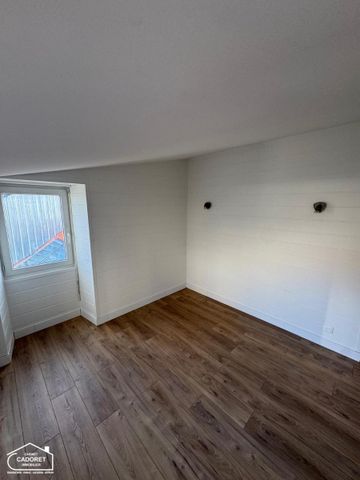 Location Appartement 4 pièces 89m² PAIMBOEUF 44560 - Photo 5