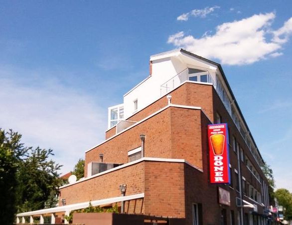 Voll möblierte Wohnung mit Balkon in Köln-Neuehrenfeld - Foto 1