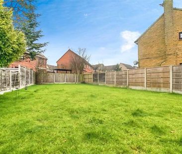 Melville Heath, South Woodham Ferrers, Chelmsford, Essex, CM3 - Photo 5