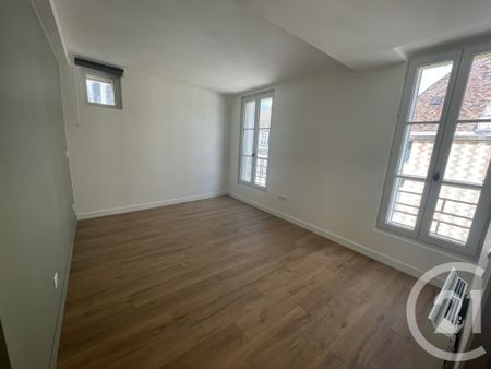 Location Appartement 2 pièces 48m² TROYES 10000 - Photo 2
