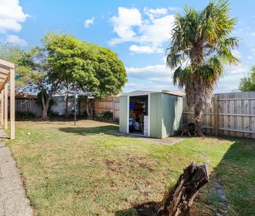 Classic 3 bedroom home, located in Darley - Photo 5