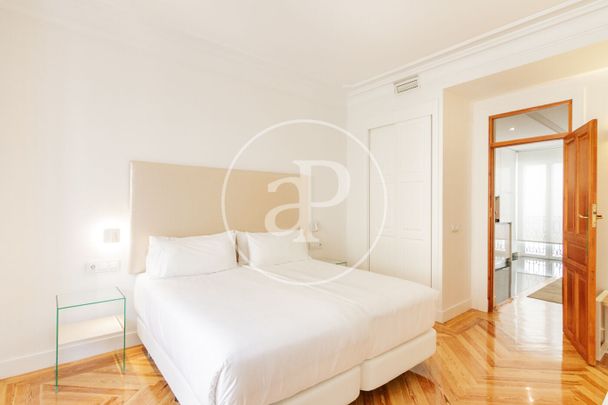 Flat for rent in Sol (Madrid) - Photo 1