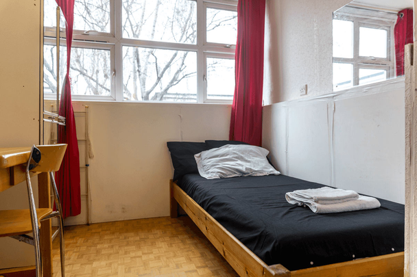 Wayford Street, London, SW11 - Photo 1