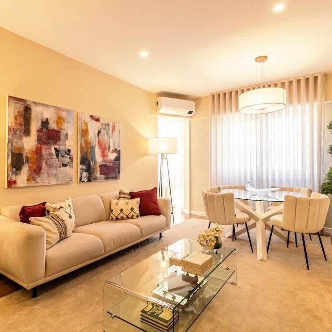 3 Bedroom Apartment with balcony, Linda-a-Velha, Oeiras - Photo 1