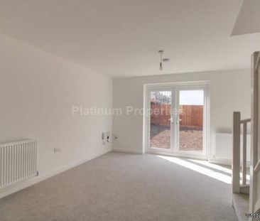 2 bedroom property to rent in Ely - Photo 1