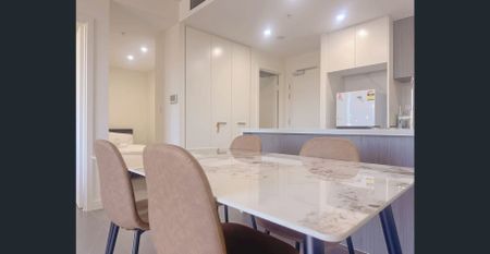 Furnished One Bedroom Apartment with Study For Lease - Photo 3