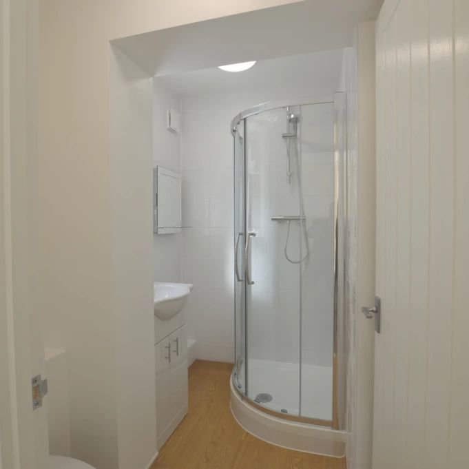 Maude Crescent, North Watford, WD24 - Photo 1