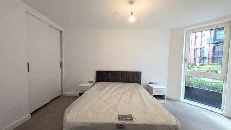 The Railings, Middlewood Locks - Photo 4