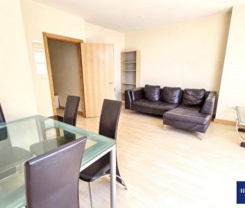 2 bedroom Flat To Rent Total Size: 495 SQ FT - Photo 1