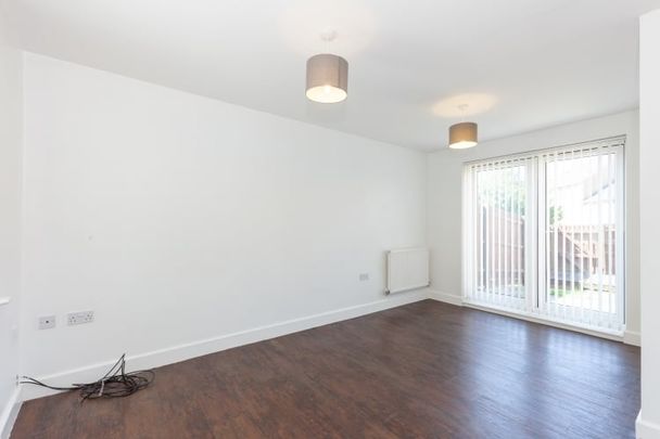 Tarragon Walk, Banbury - Photo 1