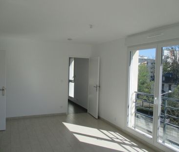 Location Appartement 2 pièces 40m² ORLEANS 45100 - Photo 1